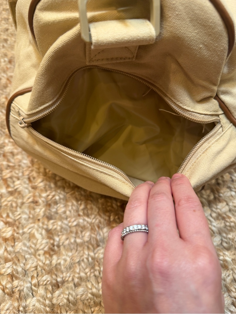 Canvas Duffel Bag - Picture 4 of 10